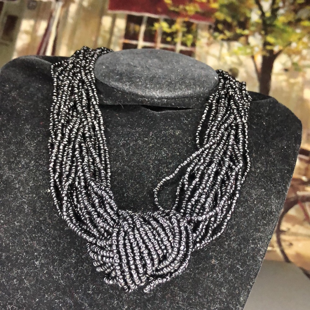 VINTAGE Black Multi-Strand Beaded Knot Necklace - Women Jewelry